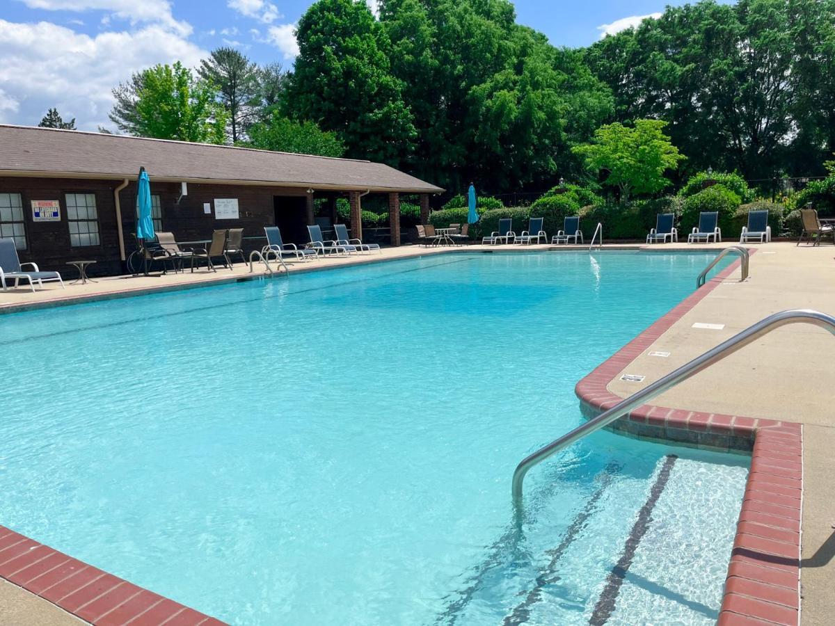 Etowah Valley Golf & Resort Экстерьер фото